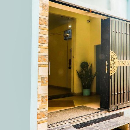 Hotel O Shree Hotel Mriduni 바라나시 외부 사진