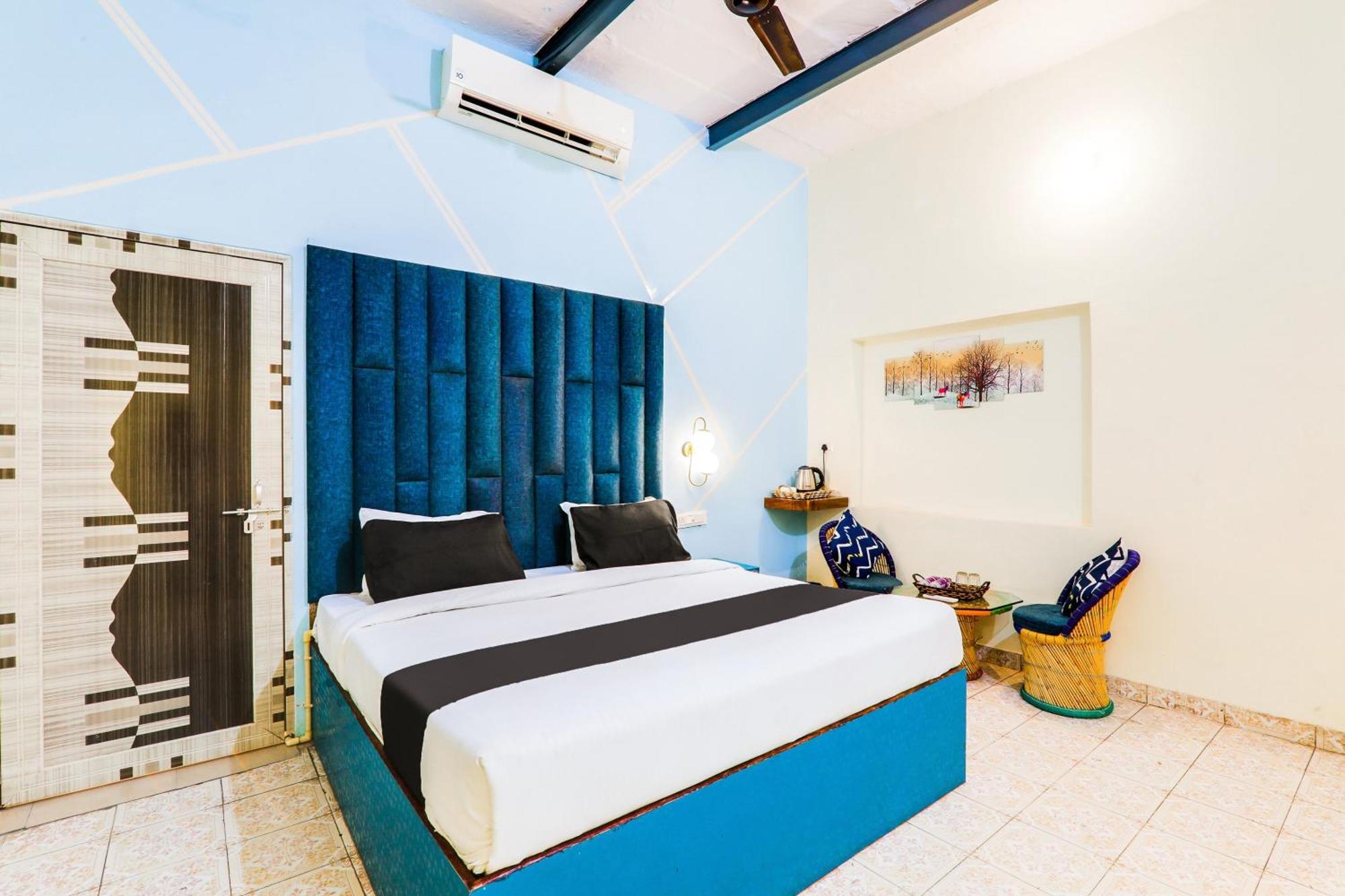 Hotel O Shree Hotel Mriduni 바라나시 외부 사진